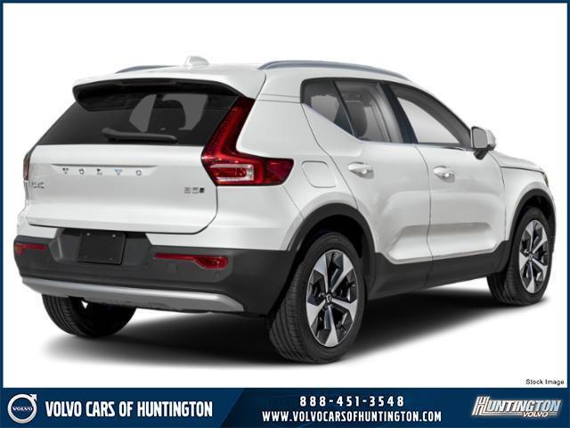 2026 Volvo XC40 Plus, B5 AWD Gas (mild hybrid), Dark