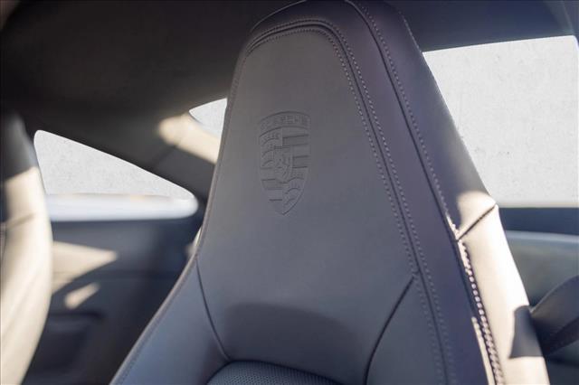2026 Porsche 911 Carrera