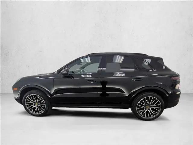 2023 Porsche Cayenne Platinum Edition