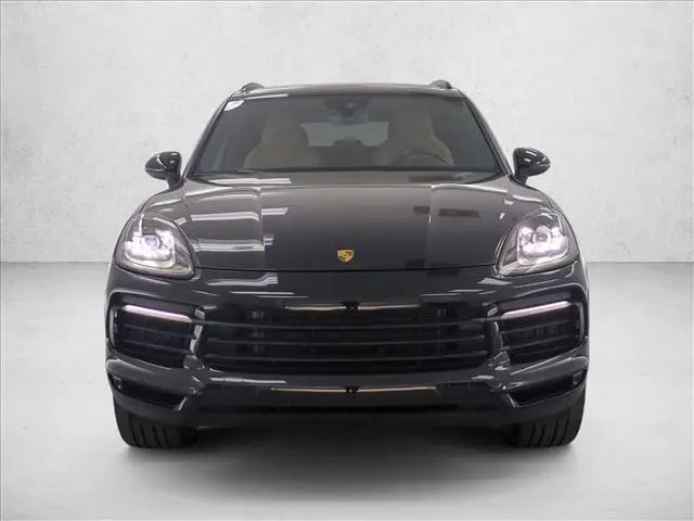 2023 Porsche Cayenne Platinum Edition
