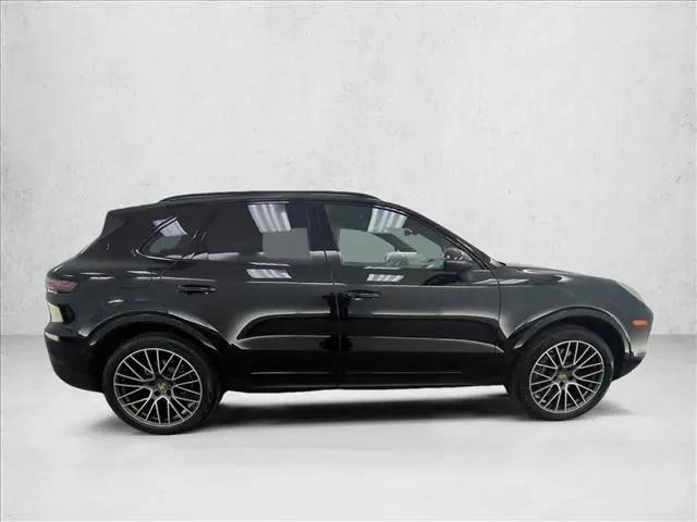 2023 Porsche Cayenne Platinum Edition