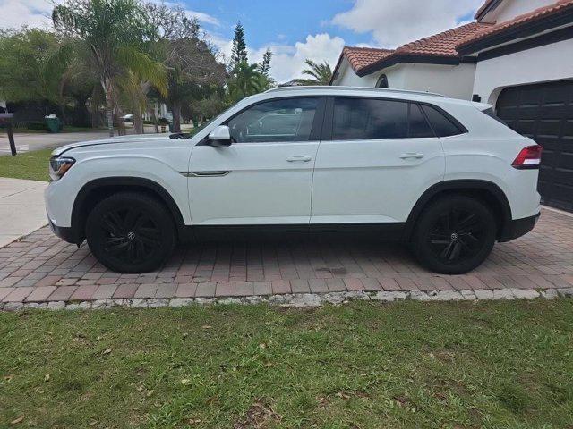 2022 Volkswagen Atlas Cross Sport 3.6L V6 SE w/Technology