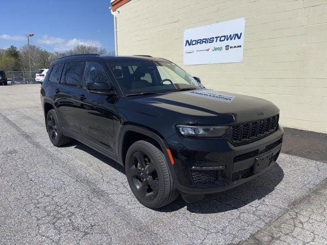 2023 Jeep Grand Cherokee L Limited 4x4 2023 Jeep Grand Cherokee L Limited 4x4