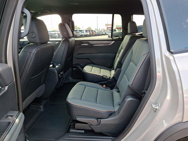 2026 GMC Acadia AT4 AWD