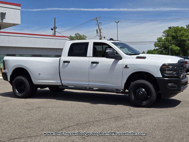 2026 RAM Ram 3500 RAM 3500 TRADESMAN CREW CAB 4X4 8 BOX