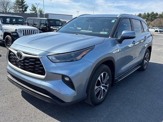 2024 Toyota Highlander XLE