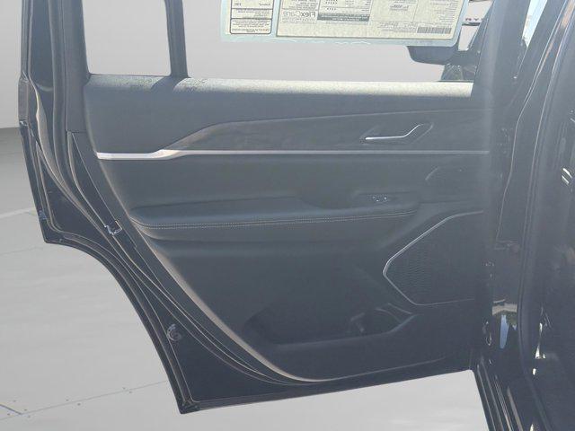 2026 Jeep Grand Cherokee L Limited 4x2