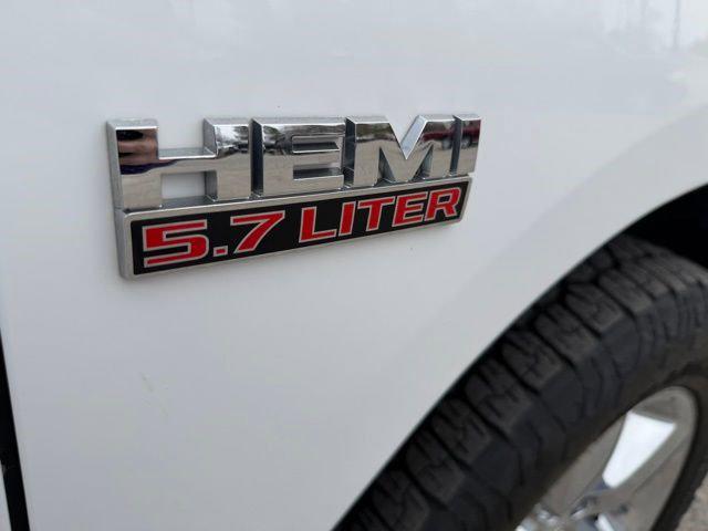 2017 Ram 1500 Big Horn Crew Cab 4x4 57 Box