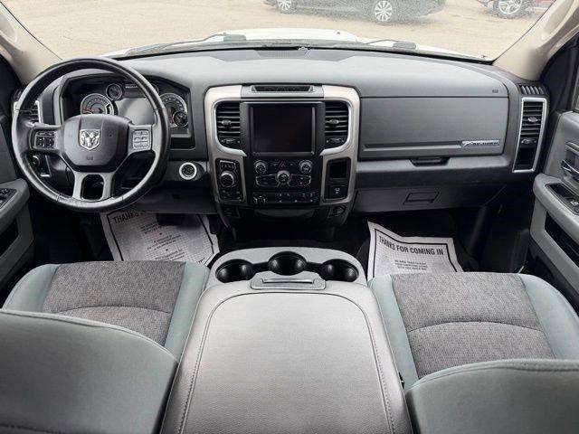 2017 Ram 1500 Big Horn Crew Cab 4x4 57 Box