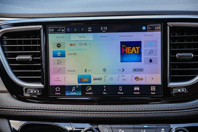 2026 Chrysler Pacifica Pinnacle AWD