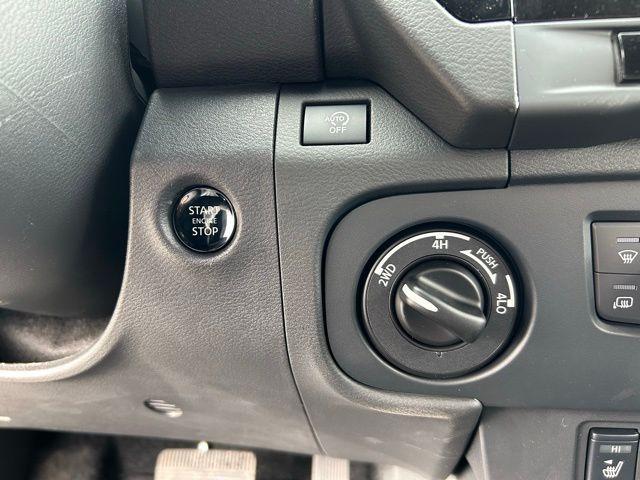 2026 Nissan Frontier Crew Cab SV 4x4