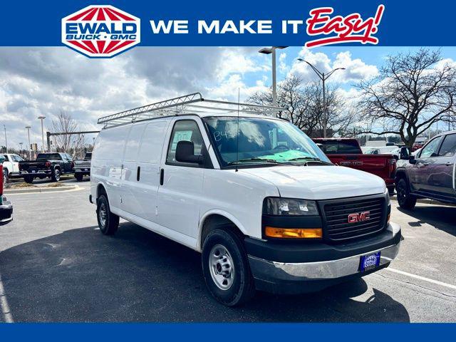 2026 GMC Savana Cargo 3500 Regular Wheelbase, Work Van, RWD for sale in Menomonee Falls, WI