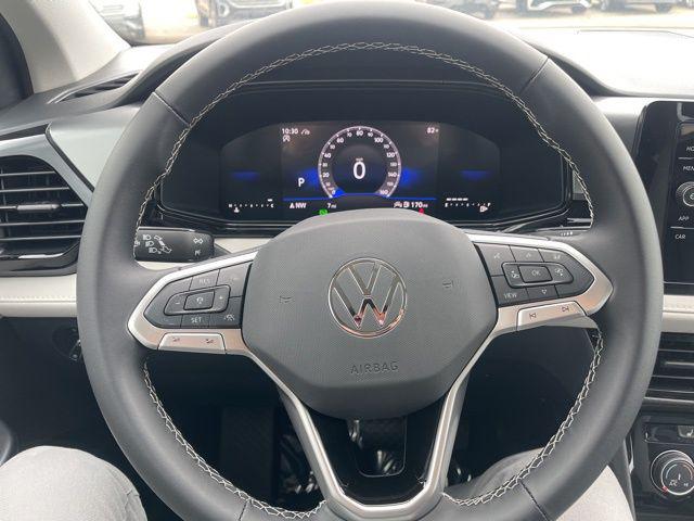 2025 Volkswagen Taos S - Photo 9