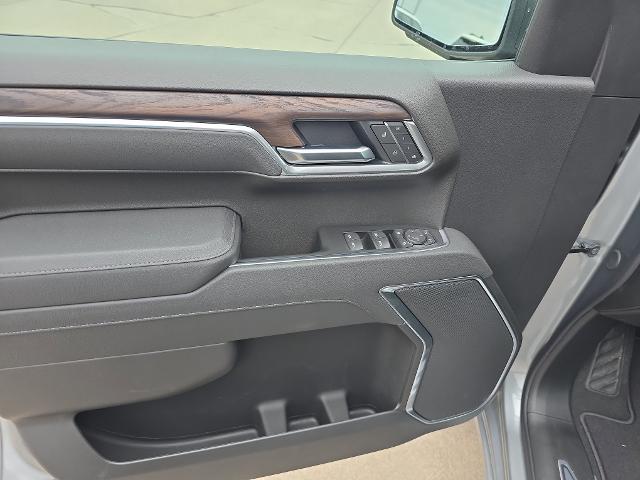 2026 GMC Sierra 1500 Crew Cab, Short Bed, SLT, 4WD