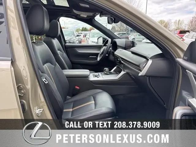 2025 Mazda CX-70 Premium Plus Package