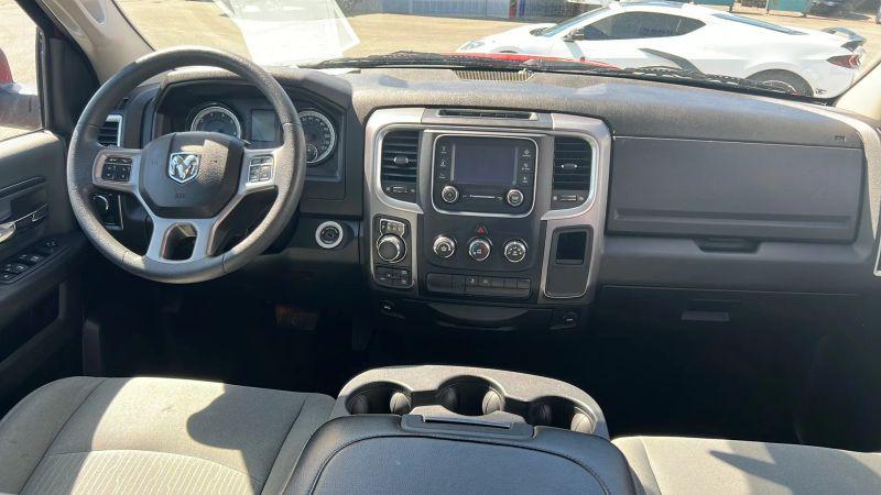 2022 Ram 1500 Classic SLT Crew Cab 4x4 5'7" Box