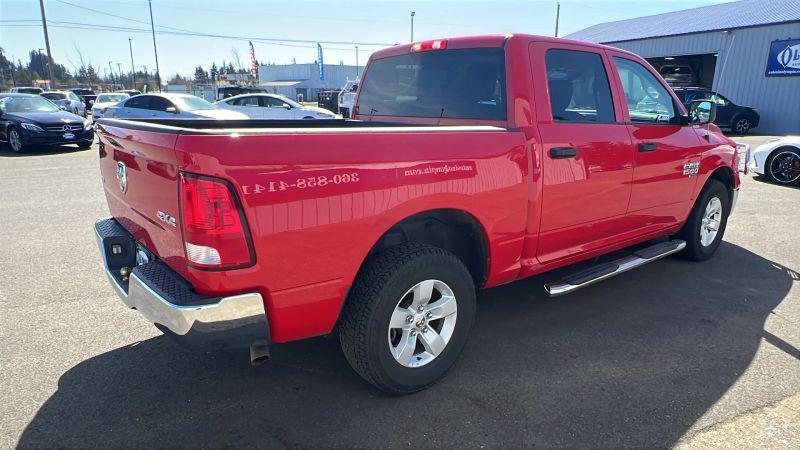 2022 Ram 1500 Classic SLT Crew Cab 4x4 5'7" Box