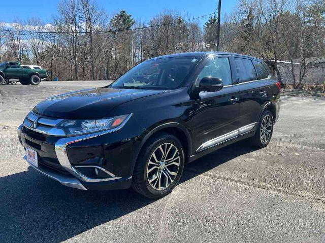 2016 Mitsubishi Outlander SE