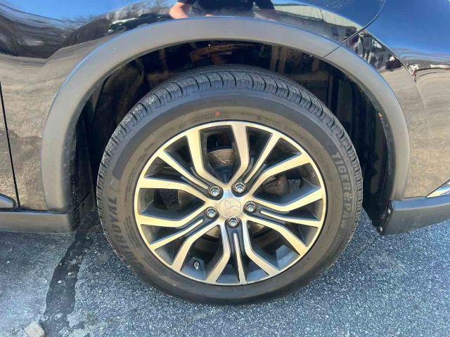 2016 Mitsubishi Outlander SE