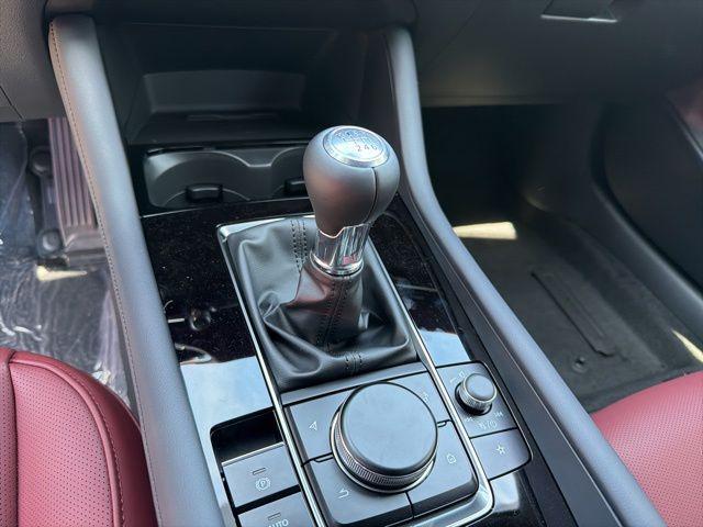 2026 Mazda Mazda3 2.5 S Premium