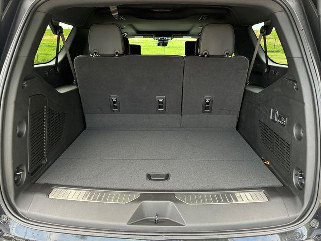 2026 Chevrolet Suburban Premier, 4WD