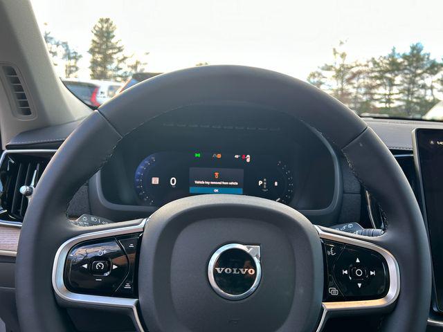 2026 Volvo XC90 Plus, B6 AWD Gas (mild hybrid), Gasoline, Bright, 7 Seats