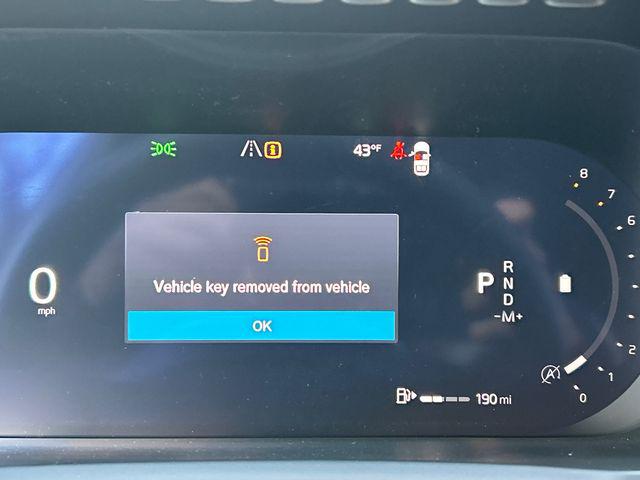 2026 Volvo XC90 Plus, B6 AWD Gas (mild hybrid), Gasoline, Bright, 7 Seats