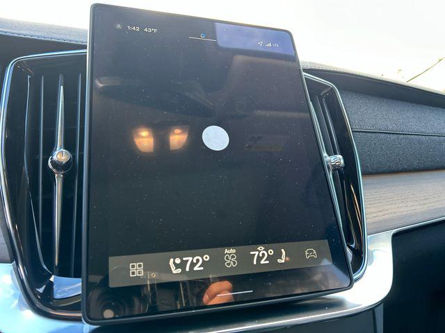 2026 Volvo XC90 Plus, B6 AWD Gas (mild hybrid), Gasoline, Bright, 7 Seats