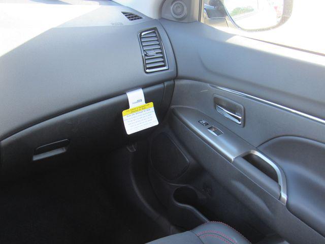 2026 Mitsubishi Outlander Sport 2.0 SE