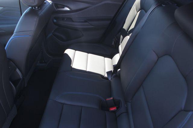 2026 Buick NV Sport Touring FWD