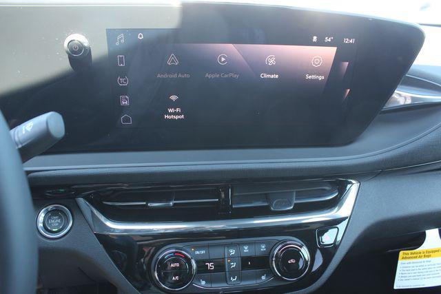 2026 Buick NV Sport Touring FWD