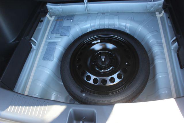 2026 Buick NV Sport Touring FWD