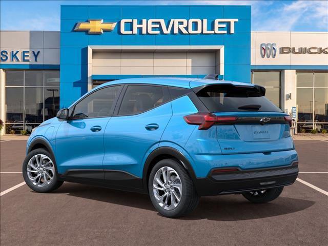 2027 Chevrolet Bolt LT FWD