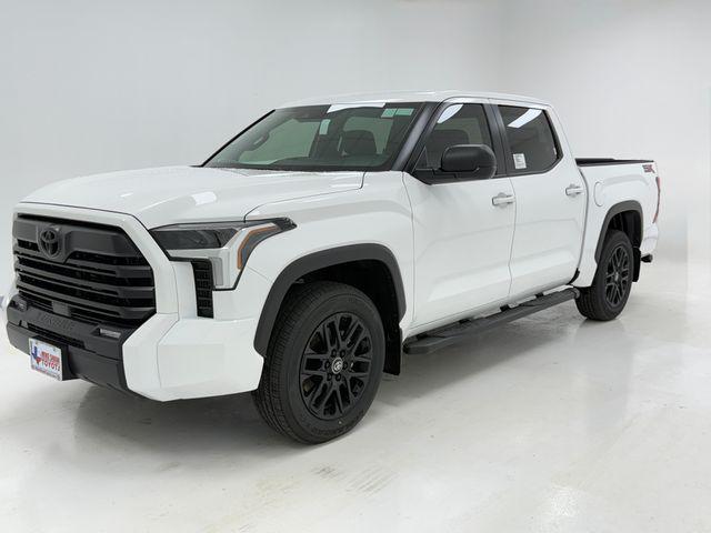 2026 Toyota Tundra SR5 CrewMax 5.5' Bed