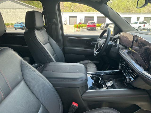 Used 2025 Chevrolet Suburban For Sale in Pikeville, KY