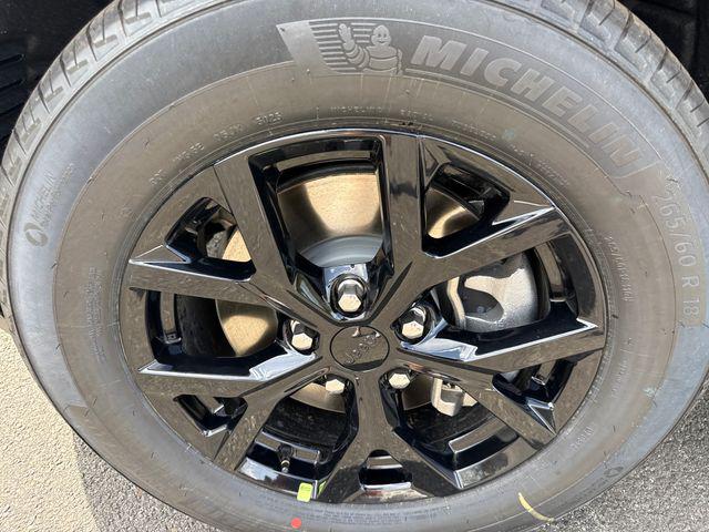 2026 Jeep Grand Cherokee L Altitude 4x4