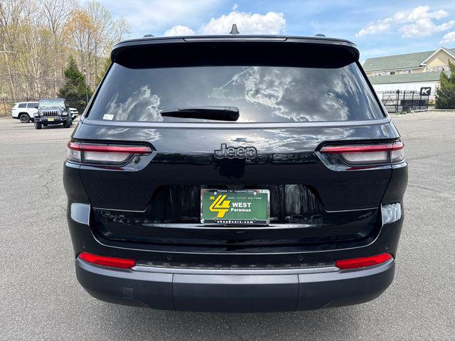 2026 Jeep Grand Cherokee L Altitude 4x4