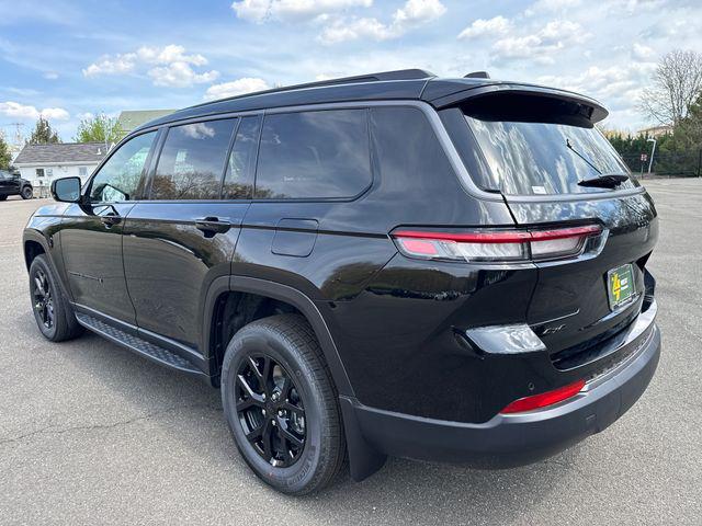 2026 Jeep Grand Cherokee L Altitude 4x4