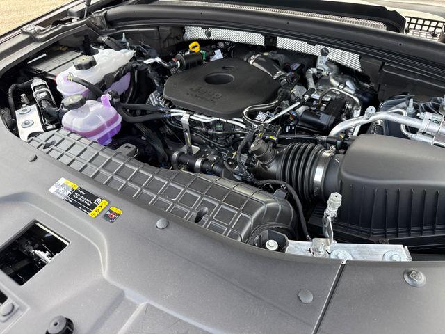 2026 Jeep Grand Cherokee L Altitude 4x4