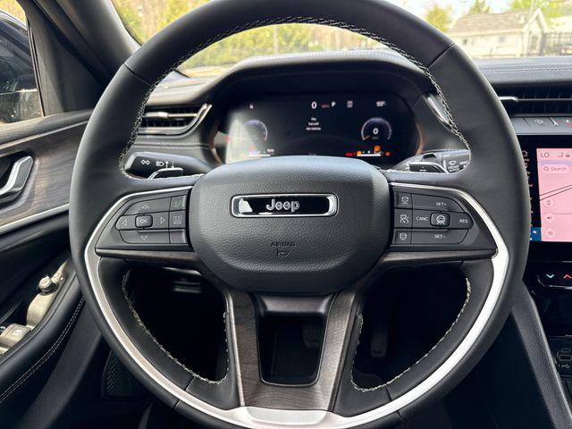 2026 Jeep Grand Cherokee L Altitude 4x4