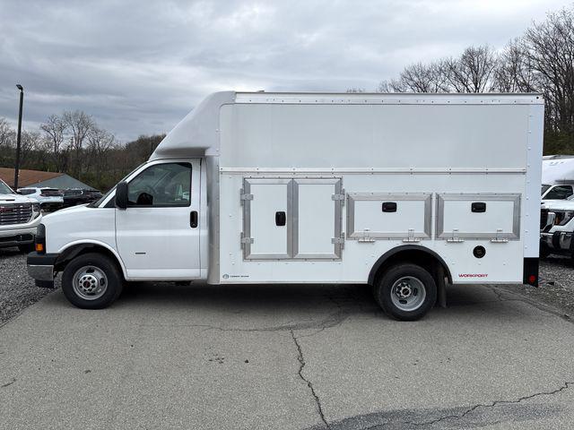 2026 GMC Savana Cutaway Work Van