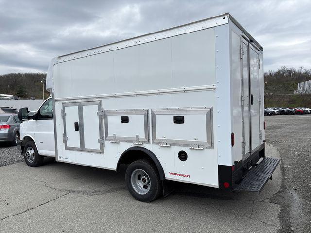 2026 GMC Savana Cutaway Work Van
