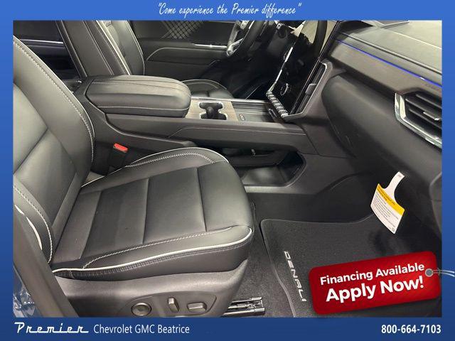 2026 GMC Acadia Denali AWD