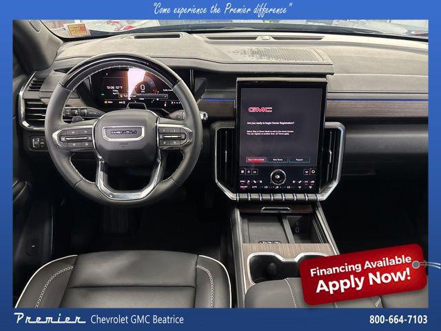 2026 GMC Acadia Denali AWD