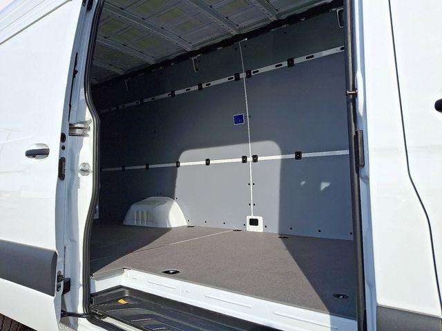 2026 Mercedes-Benz Sprinter 3500 High Roof 4-Cyl Diesel HO