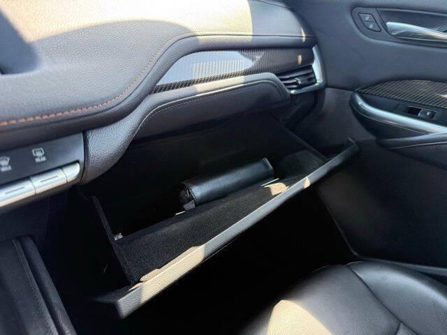2019 Cadillac XT4 Sport
