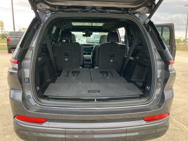 2026 Jeep Grand Cherokee L Limited Reserve 4x4