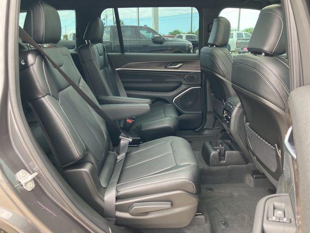2026 Jeep Grand Cherokee L Limited Reserve 4x4