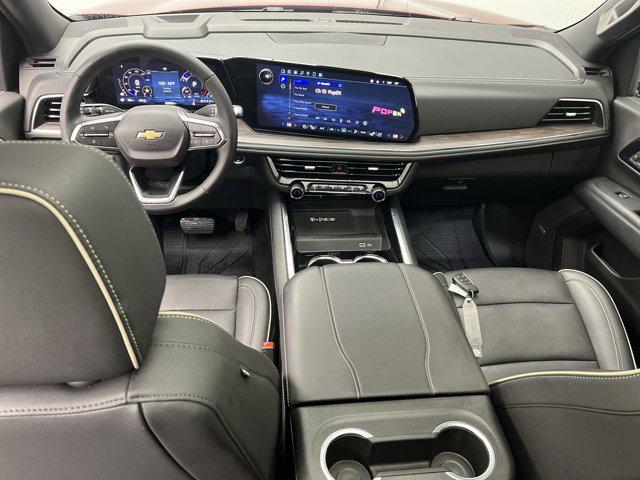 2025 Chevrolet Suburban 4WD Premier