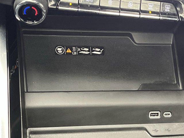 2025 Chevrolet Suburban 4WD Premier